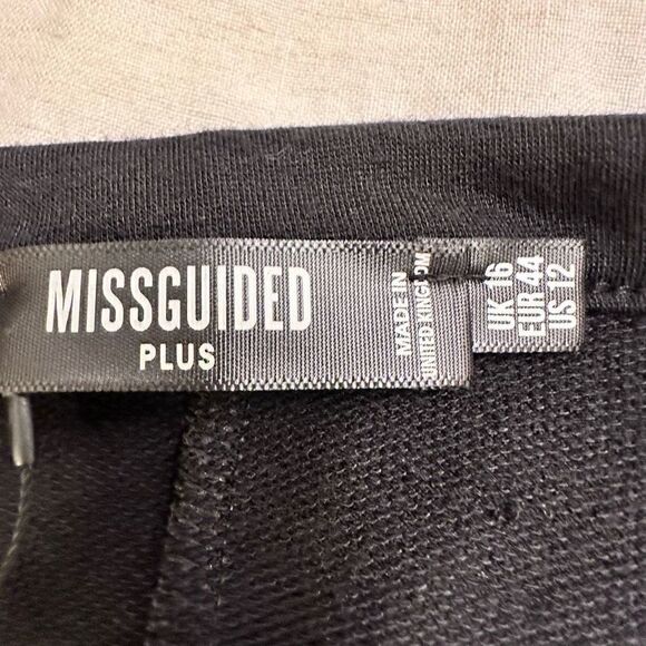 Missguided Womens Plus Size Off The Shoulder Mini T-Shirt Dress Black Size 12 - Picture 3 of 5